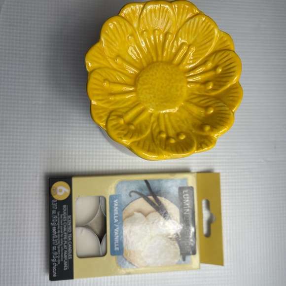 🌼Floral Fragrance Melt Warmer🌼 - Picture 2 of 3